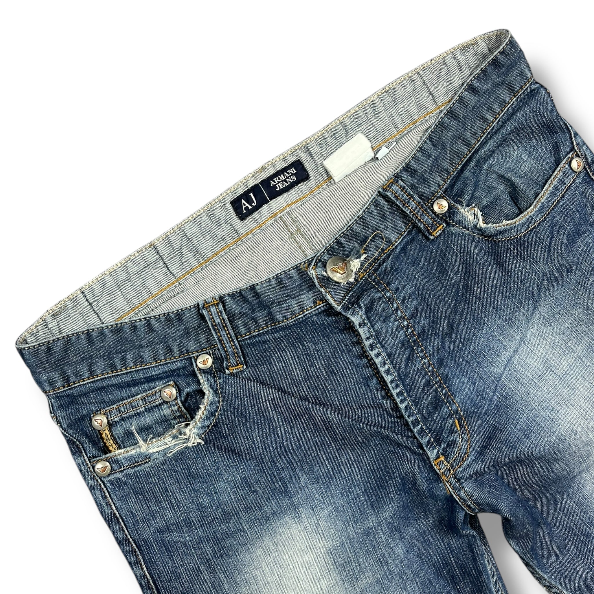 Armani Jeans (L)