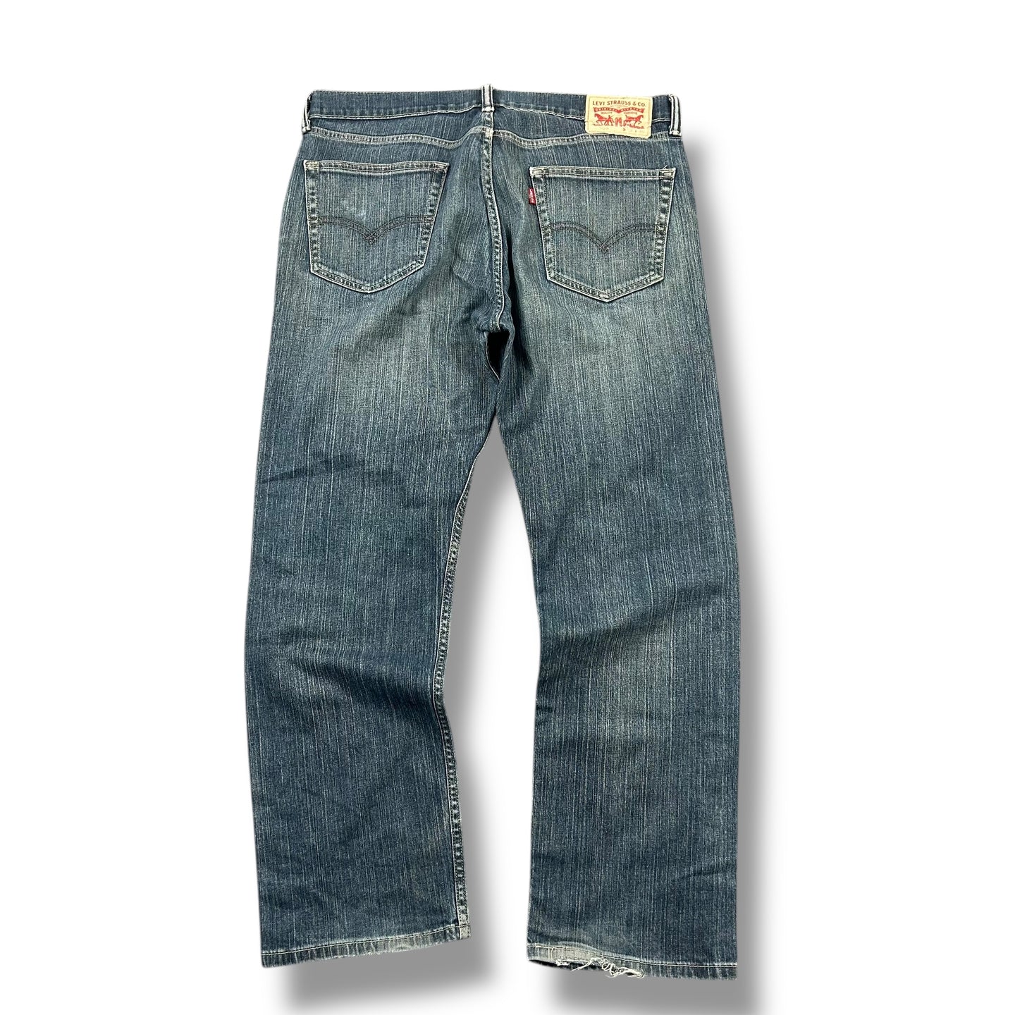 Levi’s Jeans (M-L)