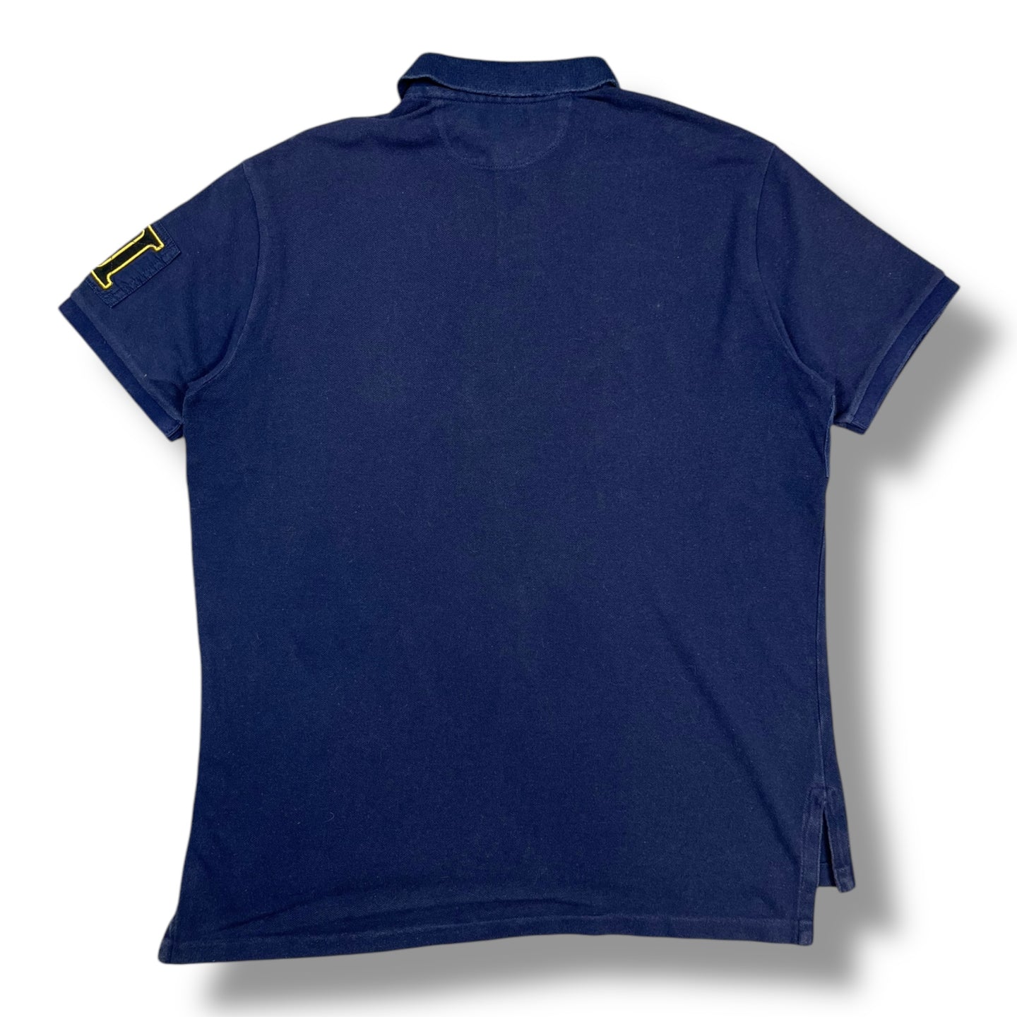 Ralph Lauren Polo (L)