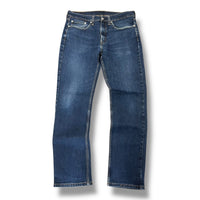 Levi’s Jeans (M-L)