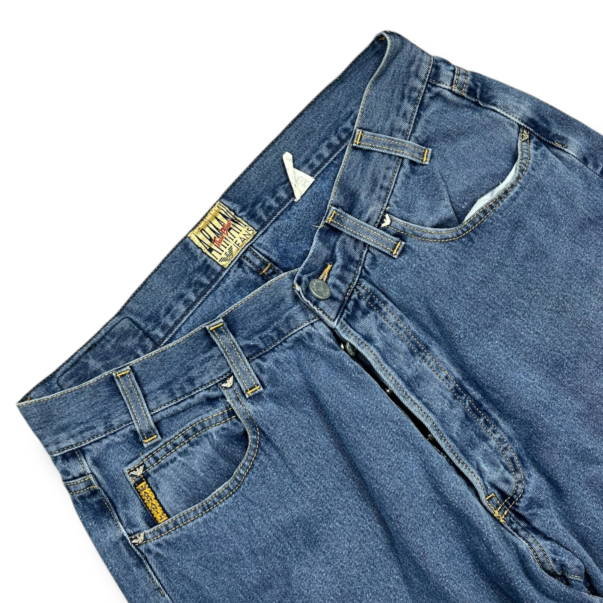 Armani Jeans (M)