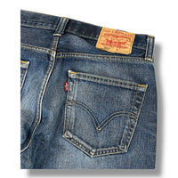 Levi’s Jeans (M)