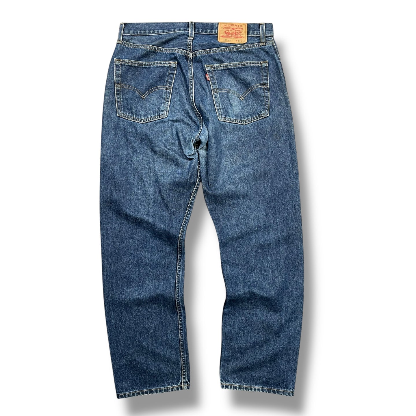 Levi’s Jeans (M-L)