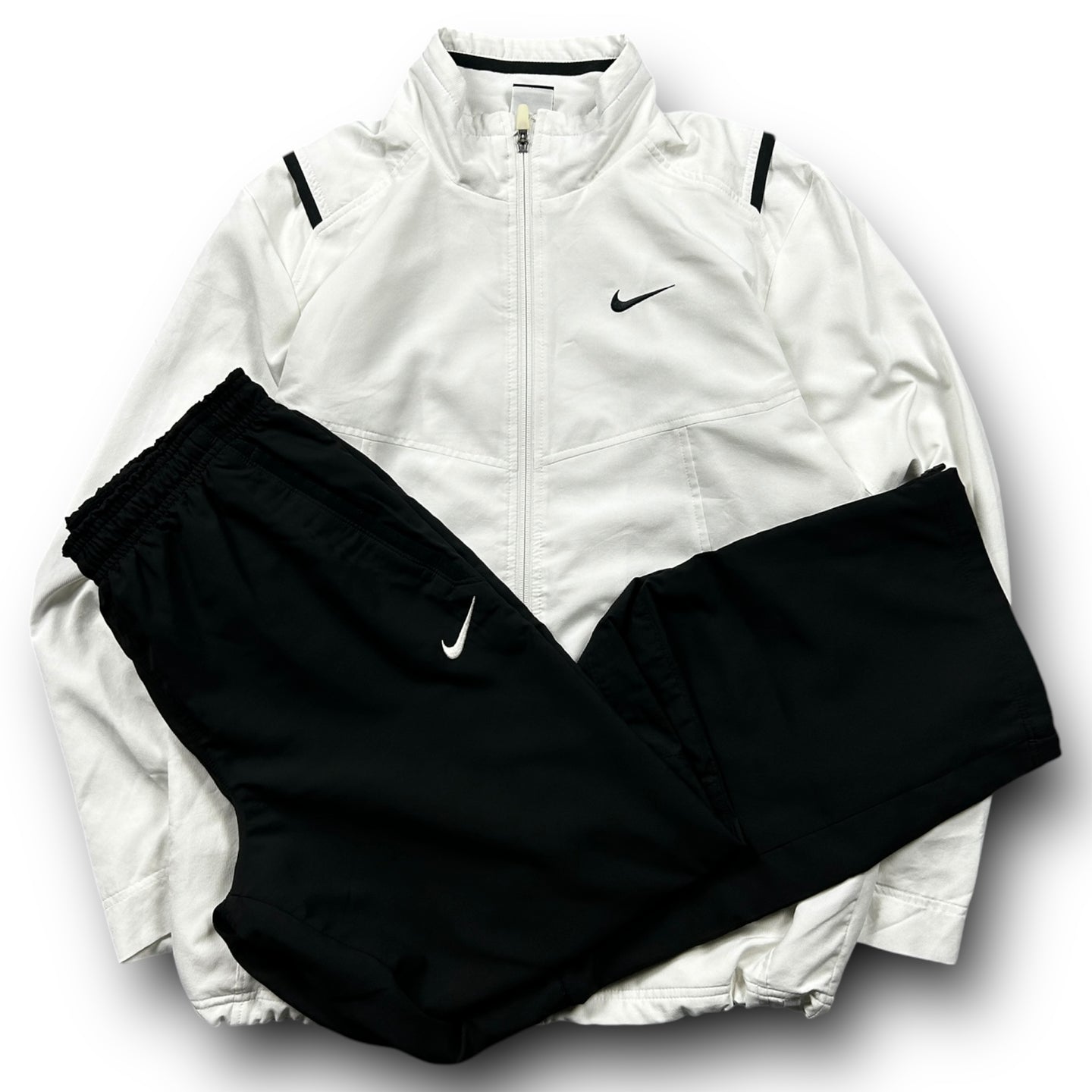 Nike Tracksuit (M)