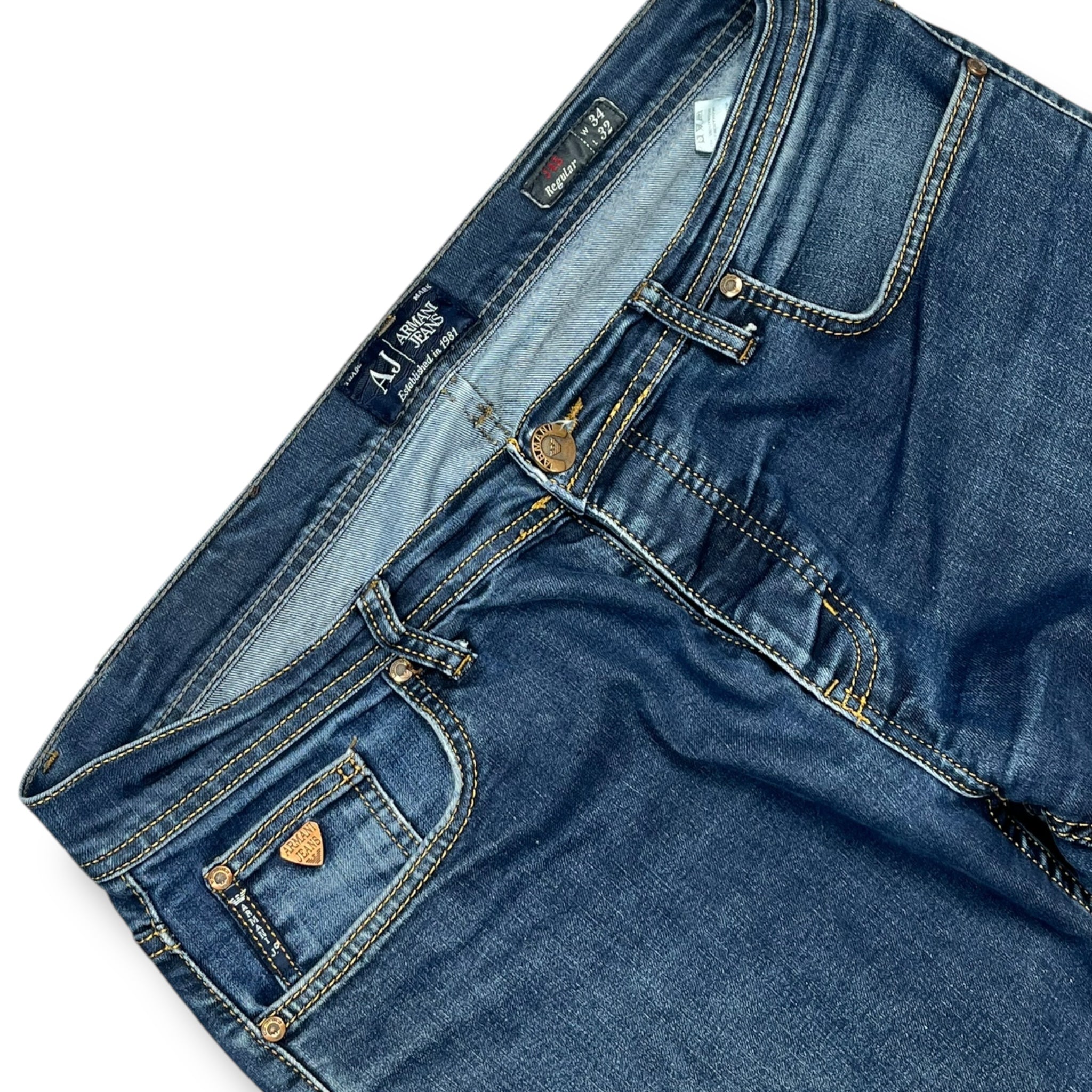 Armani Jeans (L)